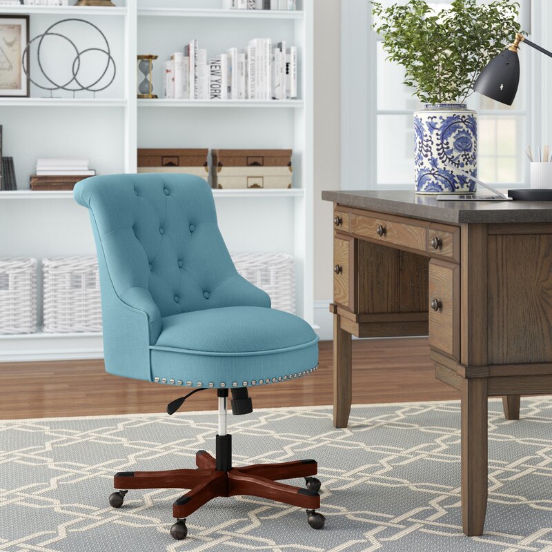 Three features that office furniture should have-websait astiazh