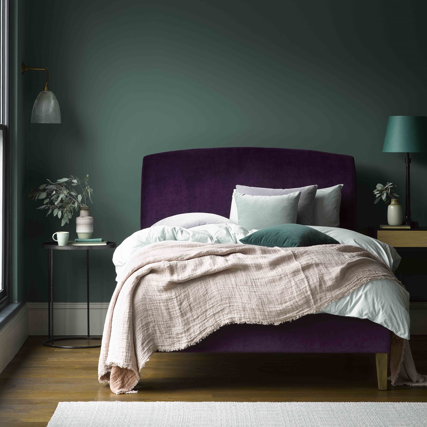 Creating the ultimate cosy bedroom – Secret Linen Store’s Top Tips-websait astiazh