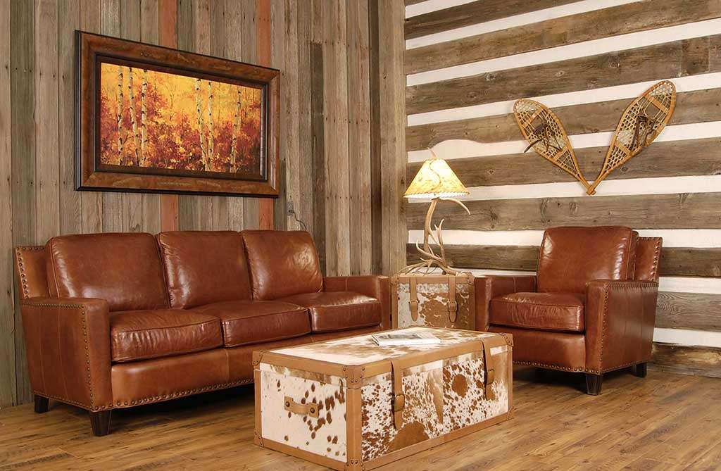 DECORATING WITH SOUTHWESTERN LEATHER FURNITURE